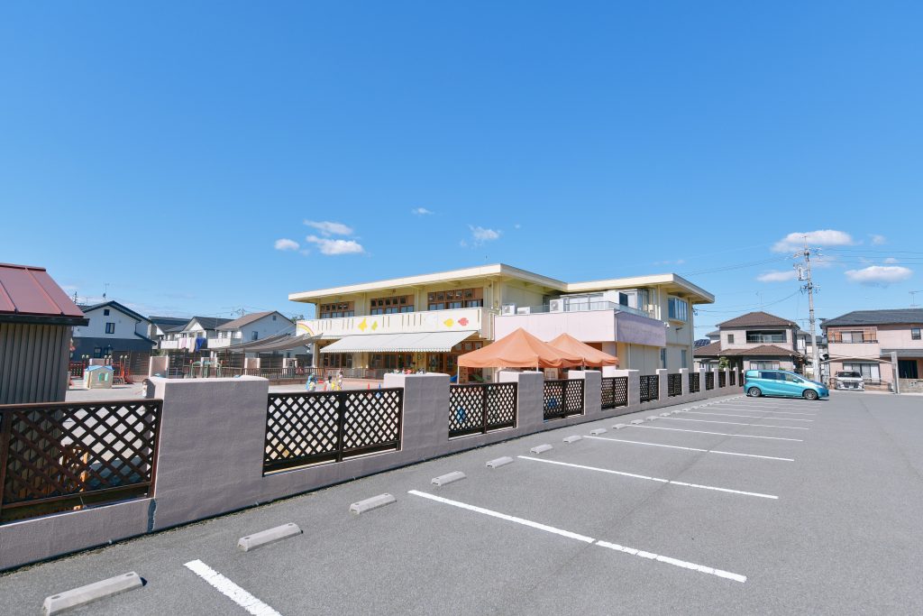 保護者用駐車場